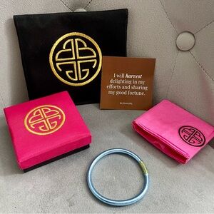 Budhagirl Blue AWB (M) with pink & black silk box, pouch and hair elastic NWOT